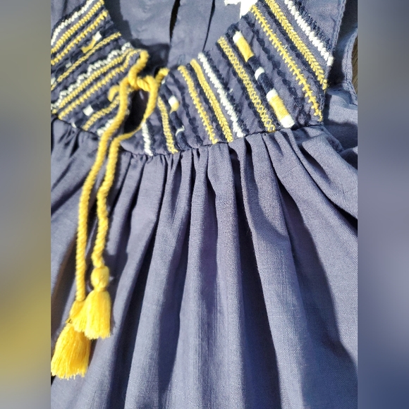 Girls Boho 2 piece mustard yellow shorts, navy sleeveless blouse set Sz 4T - Picture 2 of 9